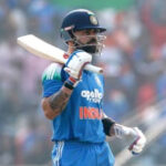 ವಿಶ್ವದಾಖಲೆಯ ಶತಕ ಸಿಡಿಸಿ ವಿರಾಟ್ ಕೊಹ್ಲಿ (Virat Kohli) ಹೊಸ ದಾಖಾಲೆ